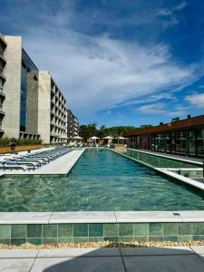 Kolam renang di atau di dekat - Livin Resort House -