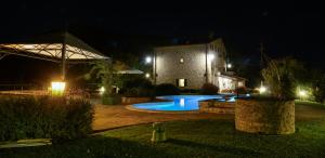 Piscina di Stunning villa with pool, Jacuzzi and wonderful view o nelle vicinanze