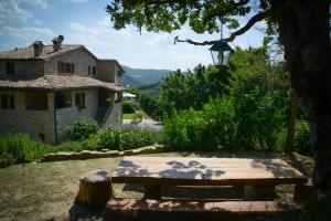 Paesaggio naturale nelle vicinanze della villa