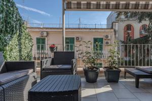 Балкон або тераса в Eritrean Terrace