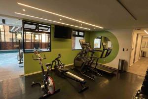 Apartamento Guatemala zona 10 Airali tesisinde fitness merkezi ve/veya fitness olanakları