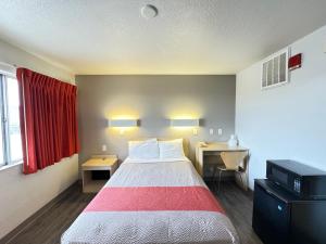 Postel nebo postele na pokoji v ubytování Motel 6-Casper, WY