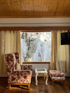 Nespecifikovaný výhled na hory nebo výhled na hory při pohledu z bed and breakfast
