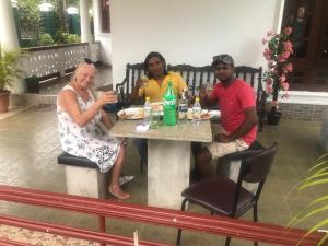 Ospiti di Kingz and Queenz - Negombo
