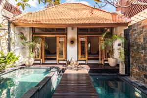 Hồ bơi trong/gần PROMO DEAL Sweet Unique Hidden Gem 2 BD Villa - CONSTRUCTION NEARBY