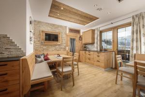 Kuchyň nebo kuchyňský kout v ubytování Pension-Appartement Sonnwend