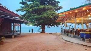 Gallery image of Nadan Beach House in Ban Thung O