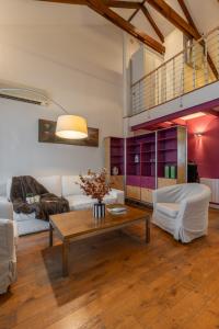 Zona de estar de Únika Homes Porvenir