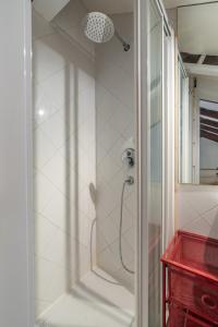 Un baño de Únika Homes Porvenir