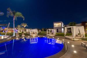 Bazén v ubytování Palais Anthea Boutique Hotel & Spa nebo v jeho okolí