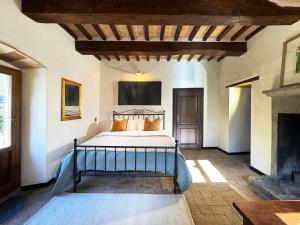 TV a/nebo společenská místnost v ubytování Bio Agriturismo Il Vigno