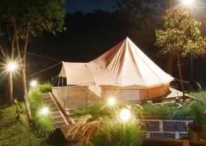 Zahrada ubytování Borneo camp