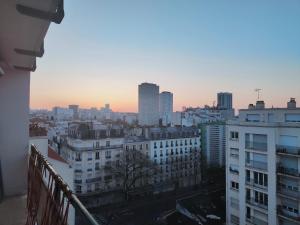 Fotografia z galérie ubytovania Stunning loft - sunny terrace - Paris v Paríži + 1 fotografia