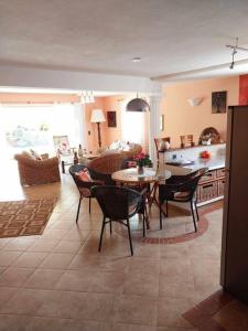 Gallery image of Little Africa in Calodyne