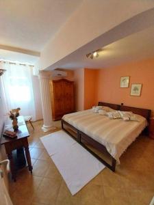 Gallery image of Little Africa in Calodyne +9 photos