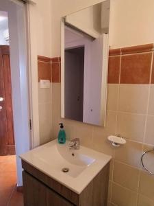 Ένα μπάνιο στο Apartament in Porto Antigo 2 - Santa Maria
