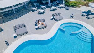 Bazén v ubytování DeLight Boutique Hotel - Small Luxury Hotels of the World nebo v jeho okolí