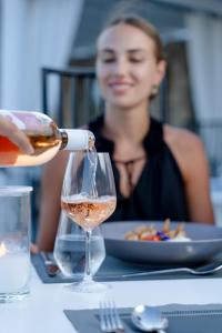 DeLight Boutique Hotel - Small Luxury Hotels of the World的酒水