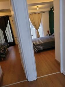 Imagen de la galería de Charmant T3 avec terrasse, en Carcassonne