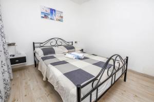 Postel nebo postele na pokoji v ubytování House Lucija