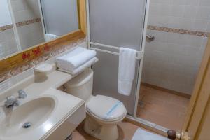 Ένα μπάνιο στο Hotel Barranqueros Soledén