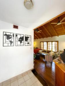 Hostel Falucho的休息区