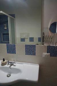 A bathroom at B&B Vivaldi