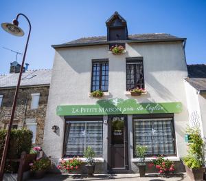 صورة لـ La Petite Maison près de l'Eglise في Meillac