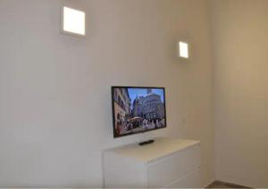 フィレンツェにあるResidenza Cavourの薄型テレビが備わります。