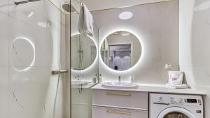 Koupelna v ubytování Rezydencja Niechorze 304 przy Plaży - 5D Apartamenty + 19 fotografií