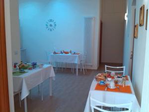 Toit of the bed and breakfast aladel või selle läheduses