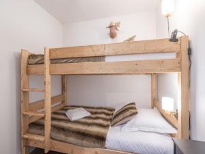 Postel nebo postele na pokoji v ubytování Appartement moderne au Vieil Alpe avec parking et terrasse - FR-1-645-65