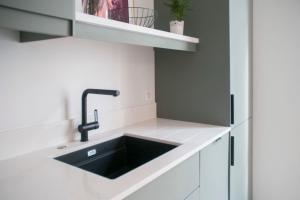 Charming 52 m renovated close to Montmartre