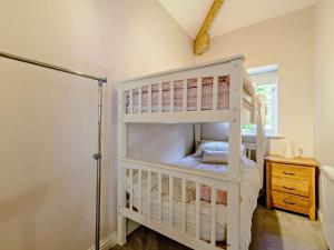 a white bunk bed in a childs bedroom at 2 Bed in Lightcliffe 83521 in Halifax