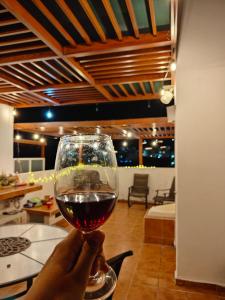 特克塞丁戈Paraíso Teques, Casa entera con acceso al lago的相册照片