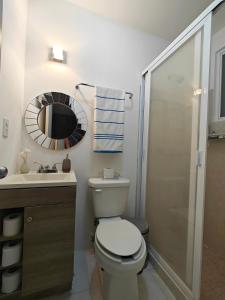 特克塞丁戈Paraíso Teques, Casa entera con acceso al lago的相册照片 更多87张照片