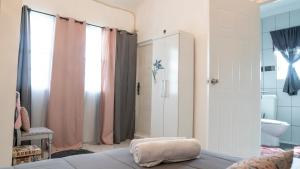 Koupelna v ubytování Rowy's appartement