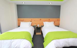 Postel nebo postele na pokoji v ubytování Hotel Brisas Express