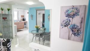 Kuchyň nebo kuchyňský kout v ubytování Rowy's appartement