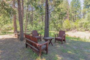 Um jardim no exterior de Pinecone Peak