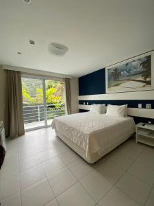 Postel nebo postele na pokoji v ubytování Hotel Port Louis + 37 fotografií