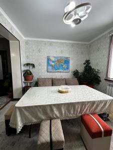 Cama ou camas em um quarto em БАЛУ