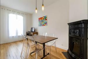 Appartement 2 pieces avec vue Tour Eiffel