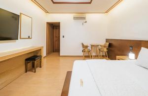 TV a/nebo společenská místnost v ubytování CF Motel