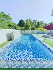 Πισίνα στο ή κοντά στο Langkawi Breezy Minsu, Private Pool