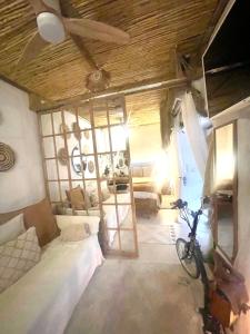 Posteľ alebo postele v izbe v ubytovaní Arcos de Tarifa, Casco historico