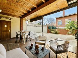 Χώρος καθιστικού στο Ixart CostaBravaSi