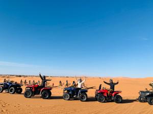 Fotografie z fotogalerie ubytování Akabar Luxury Desert Camp v destinaci Merzouga