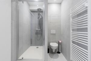 Kúpeľňa v ubytovaní Lille Saint-Michel Fully-equipped studio