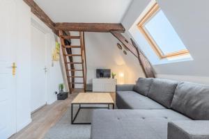 Posedenie v ubytovaní Duplex next to Grand Place + 17 fotografií